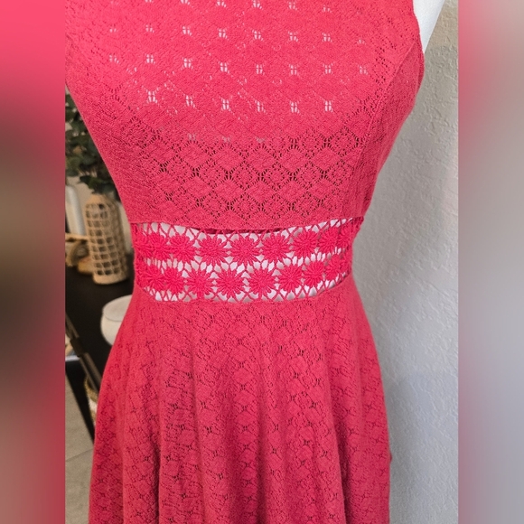 Free People Lace Crochet Vibrant Red Daisy Chain Mini Fit Flare Dress Size 2 - Picture 6 of 12